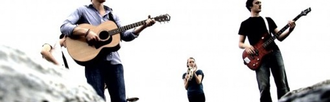 Cras eget massa lorem, id aliquet enim.